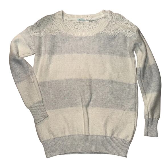 Kimchi Blue - Blue / White Lace XS Oversized Sweater - Picture 1 of 9